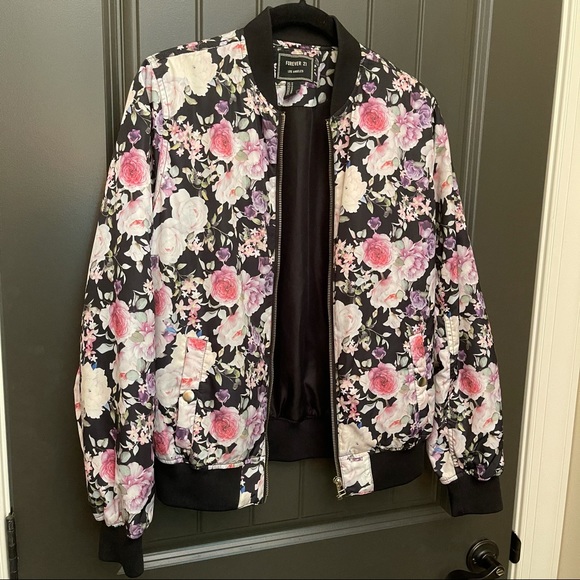 🎉HP🎉 Forever 21 floral bomber jacket - Picture 2 of 12